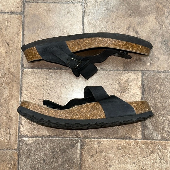 Betula sandals Size 8 - Picture 2 of 7